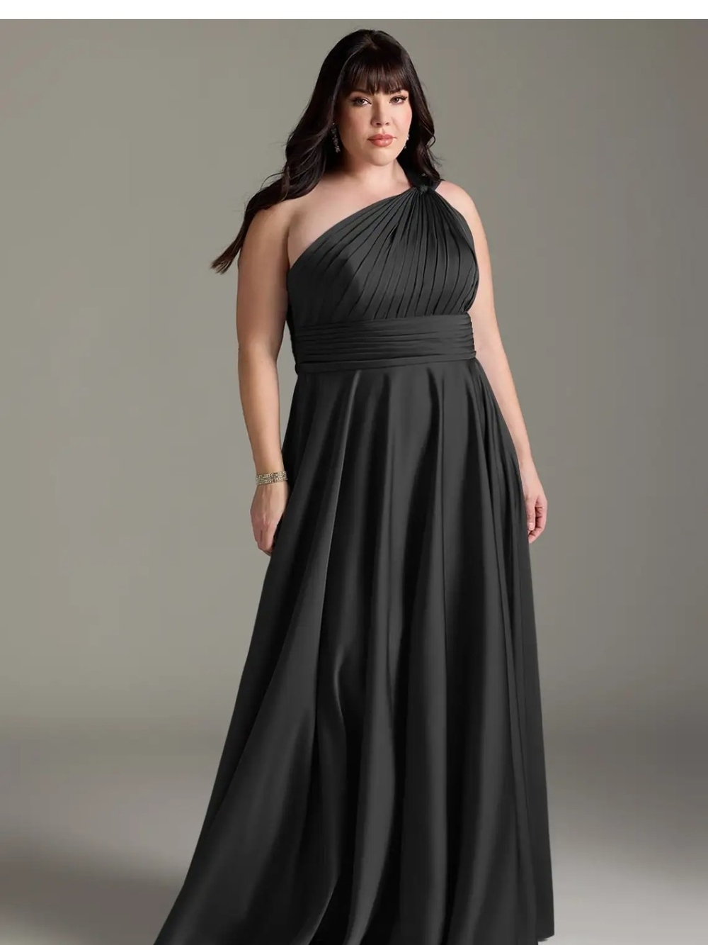 Elegant One-Shoulder Black Evening Gown - Picture 4 of 13
